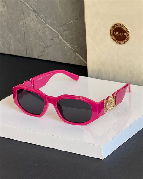 versace rosadas